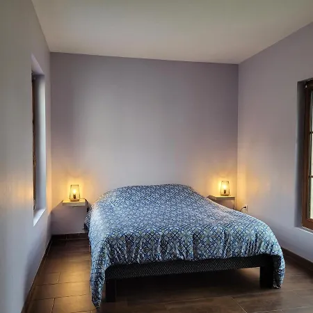 Un Nid Pour La Nuit Villa Bransles Buitenkant foto